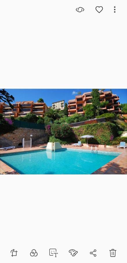 Residence "Le Golfe Bleu" Roquebrune-Cap-Martin Exterior foto